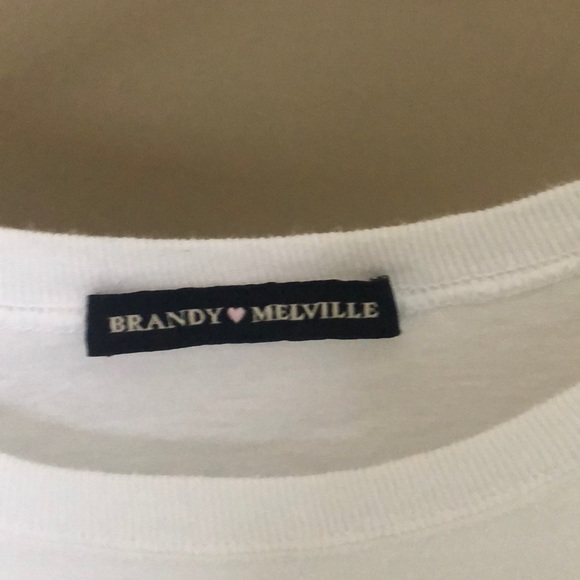 ❗️SOLD ❗️brandy melville los angeles tee - Picture 2 of 2